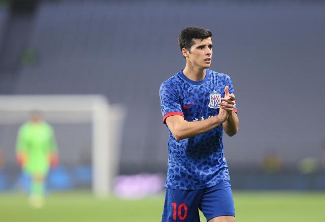 【中超】特谢拉点射邓涵文扳平 申花1比1平三镇登顶